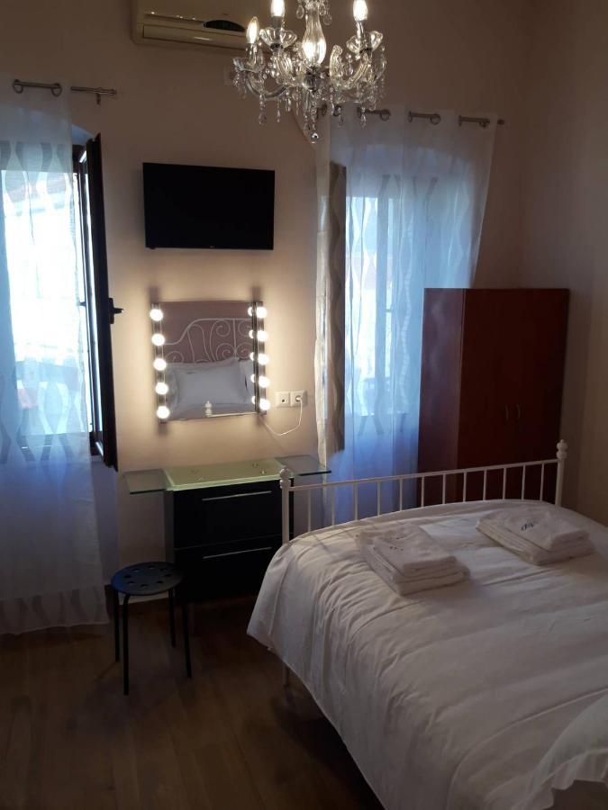 AF Guest House Areopoli Eksteriør billede